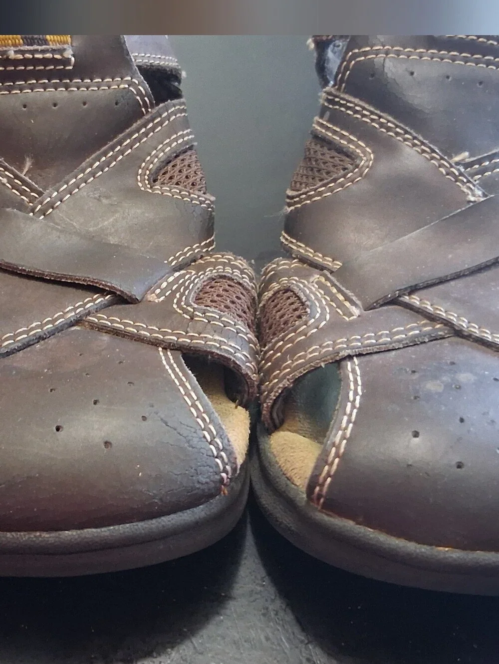 Skechers Y2K Fisherman Dark Brown Leather Strappy Sandals    Size 10